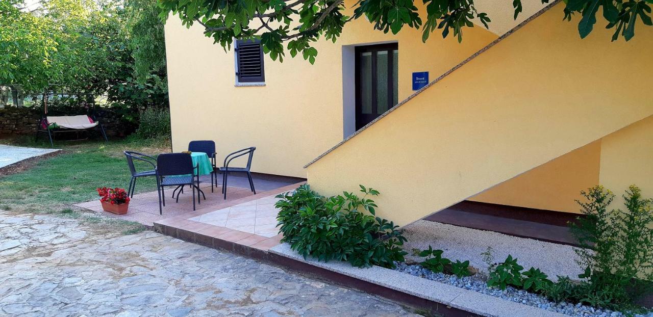 Vesna Apartment Pula Exterior photo